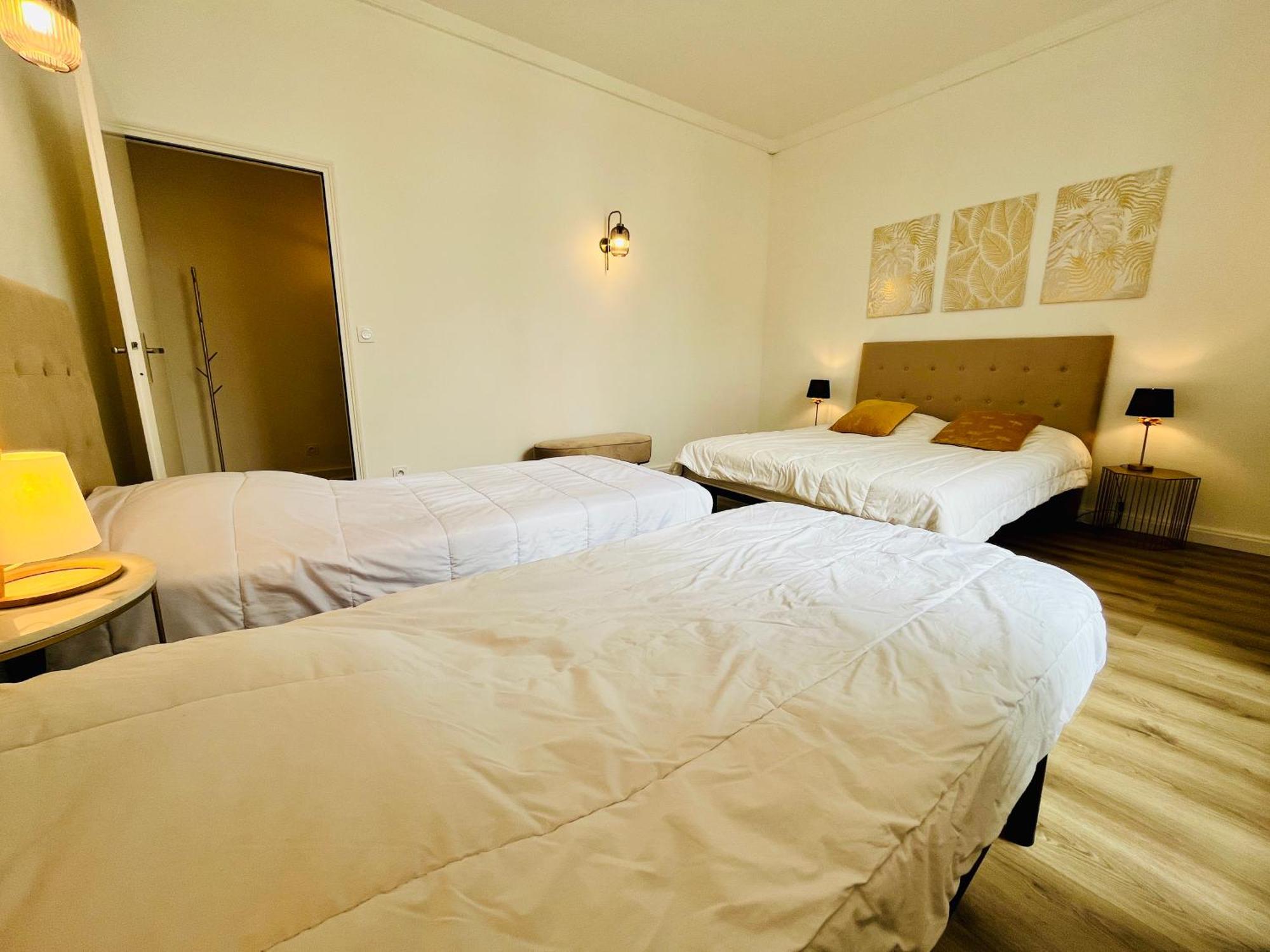 Apartment Hypercentre, Quai De Loire, Lumineux, Spacieux, Familial, Le Jehan De Saveuse *